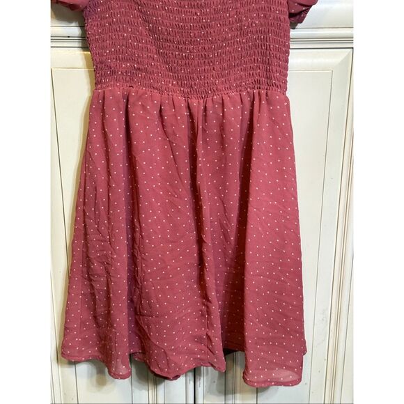Nordstrom Girls Puff Sleeve Smocked Bodice Micro Dot Dress Mauve Size L/10-12 - Picture 9 of 9